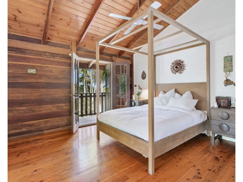1295 Crescent Head Road, Crescent Head NSW 2440