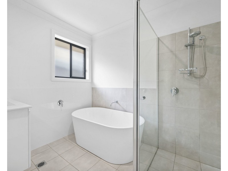 6 York Street, Thrumster NSW 2444