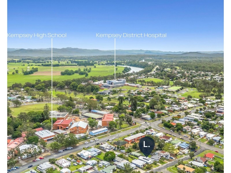 16 Douglas Fentiman Street, West Kempsey NSW 2440