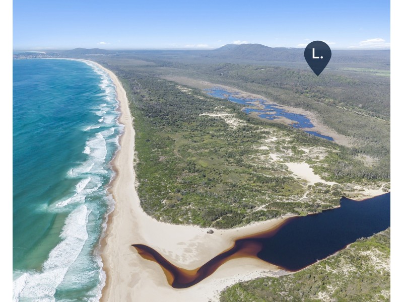 1 Loftus Road, Crescent Head NSW 2440