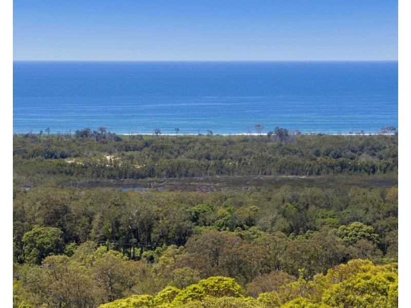 1 Loftus Road, Crescent Head NSW 2440