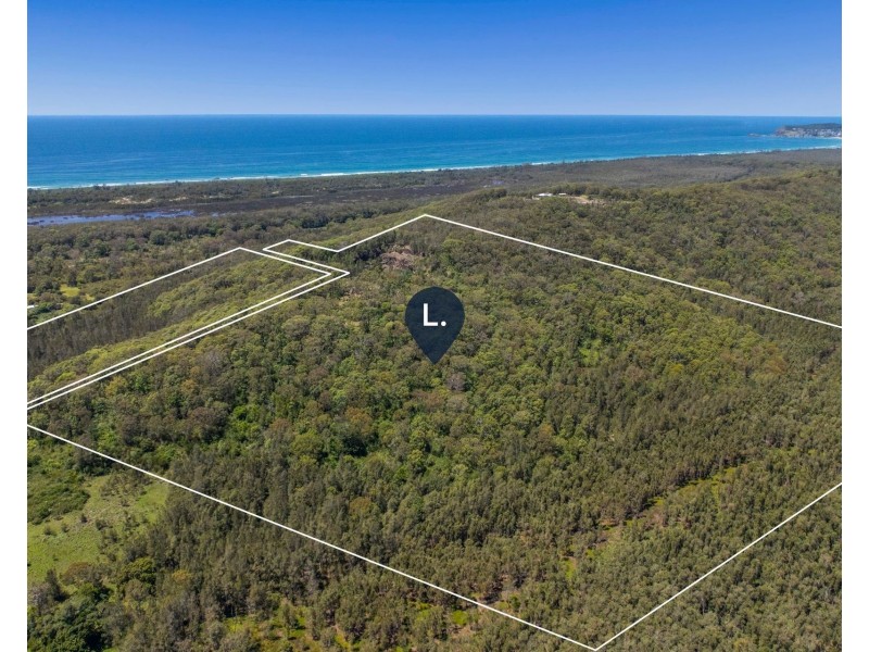 1 Loftus Road, Crescent Head NSW 2440