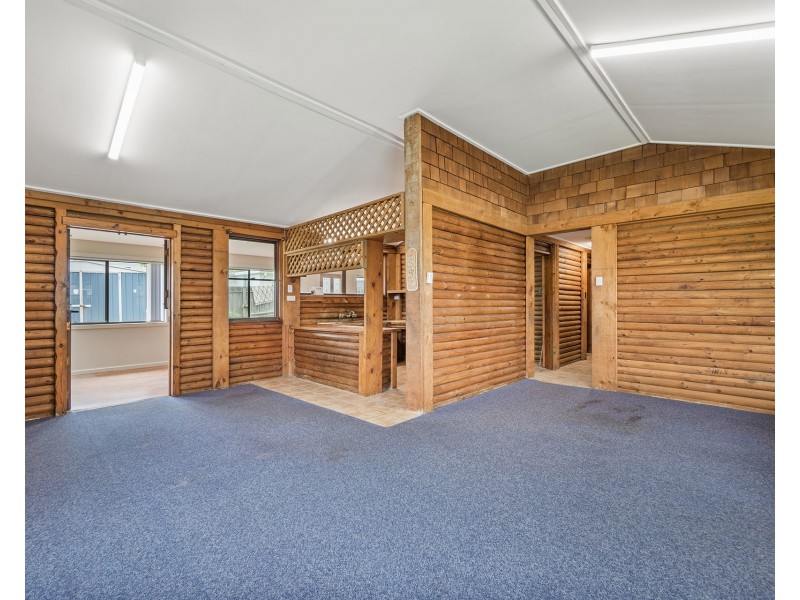 26 Hodgson Street, Crescent Head NSW 2440