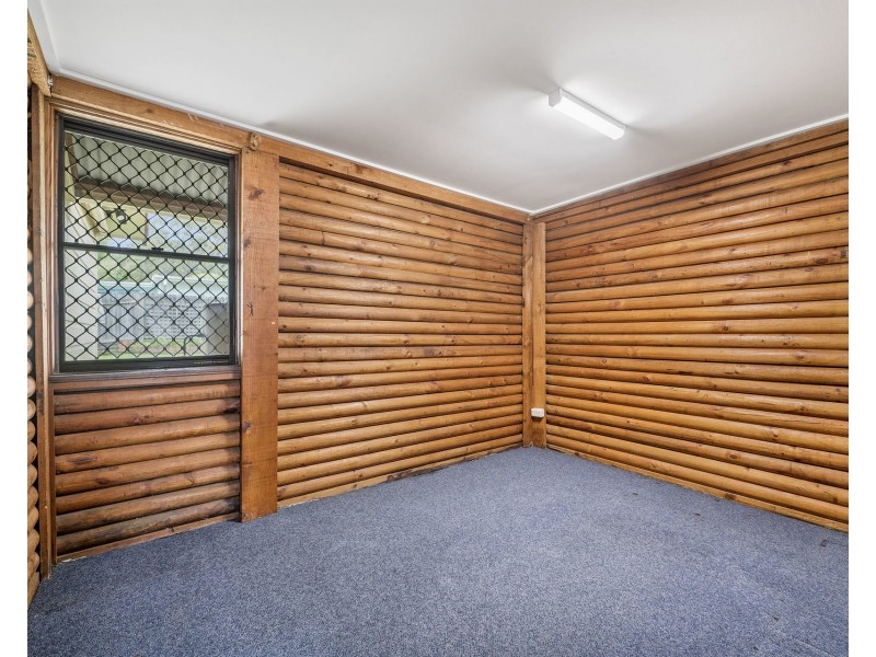 26 Hodgson Street, Crescent Head NSW 2440