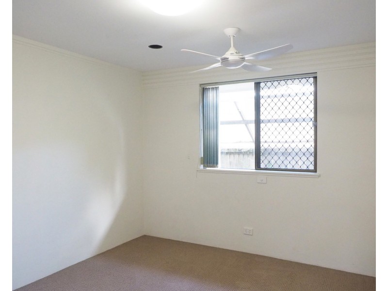 1 Lake Street, Crescent Head NSW 2440