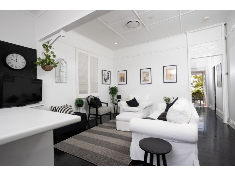 49 Inwood Street, Wooloowin QLD 4030