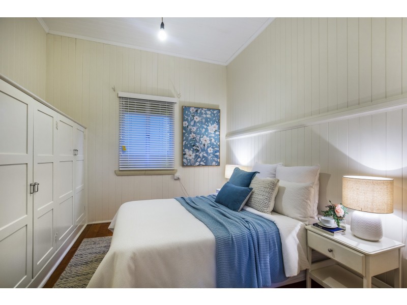 1 Wolseley Street, Clayfield QLD 4011