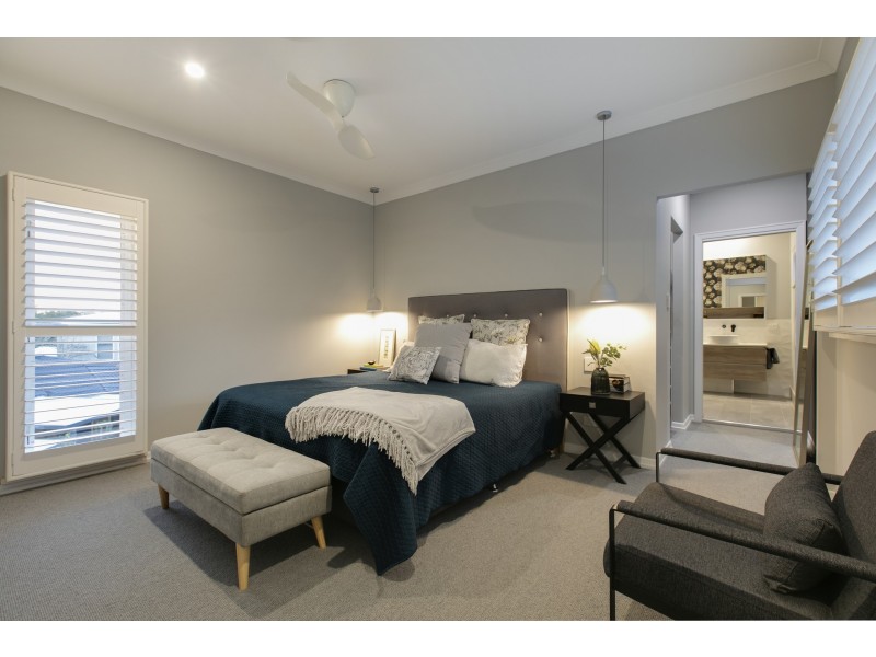 17 Castor Road, Wavell Heights QLD 4012