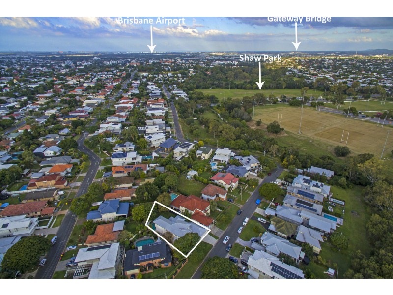 17 Castor Road, Wavell Heights QLD 4012