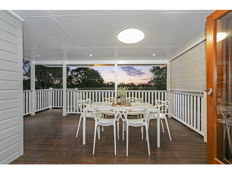 15 Adamson Street, Wooloowin QLD 4030