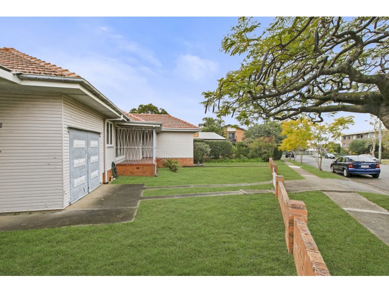 24 Victoria Street, Clayfield QLD 4011