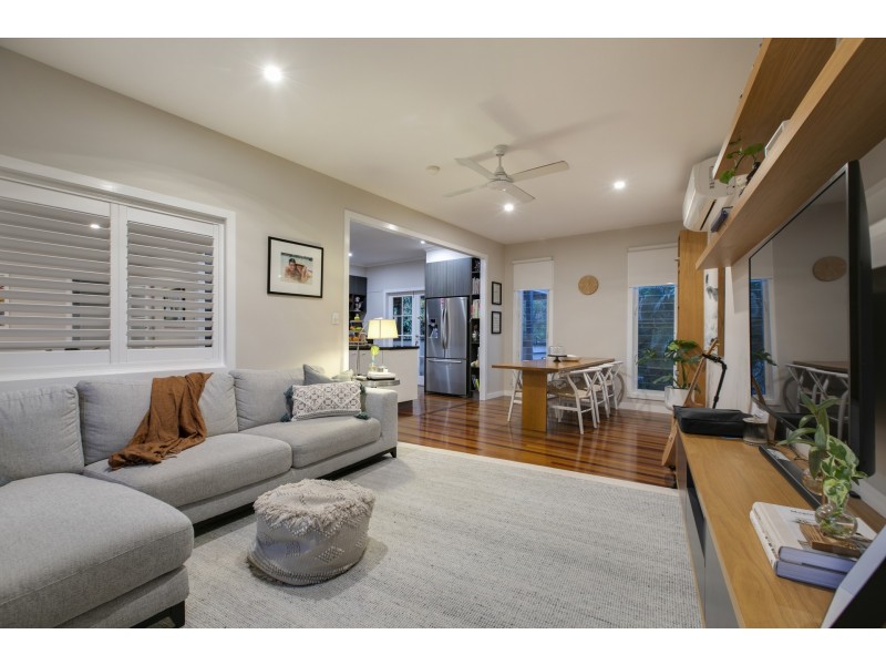 191 Edinburgh Castle Road, Wavell Heights QLD 4012