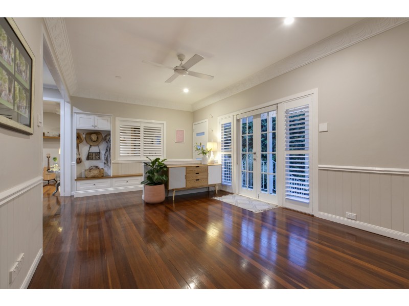 191 Edinburgh Castle Road, Wavell Heights QLD 4012