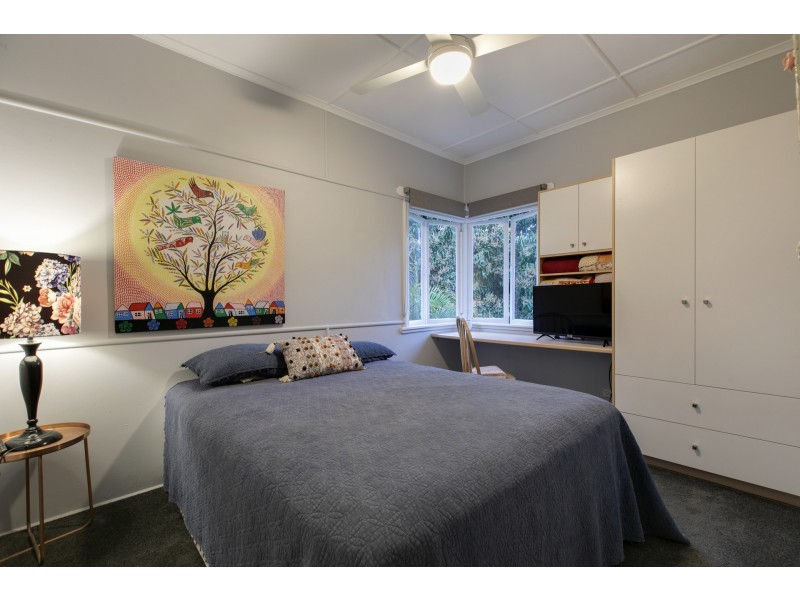 191 Edinburgh Castle Road, Wavell Heights QLD 4012