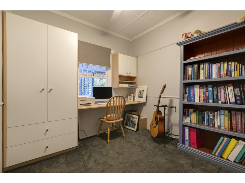 191 Edinburgh Castle Road, Wavell Heights QLD 4012