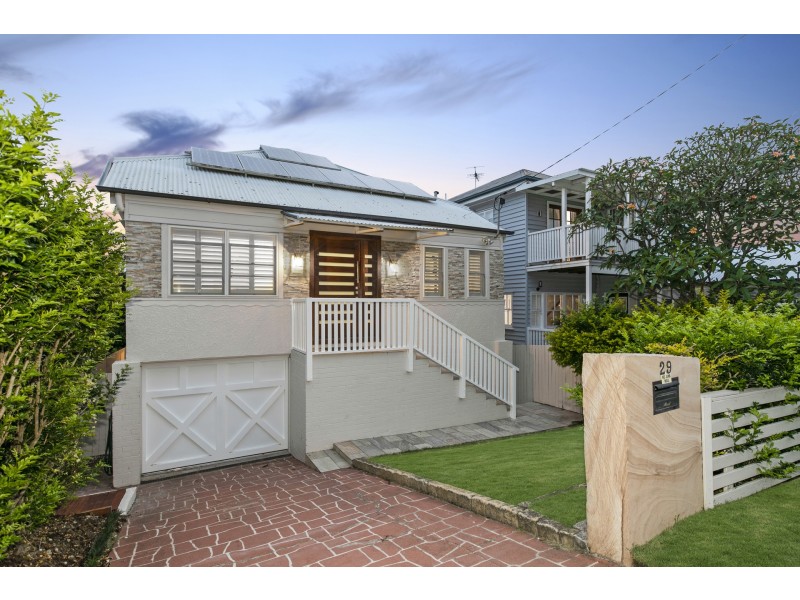 29 Lewis Street, Clayfield QLD 4011