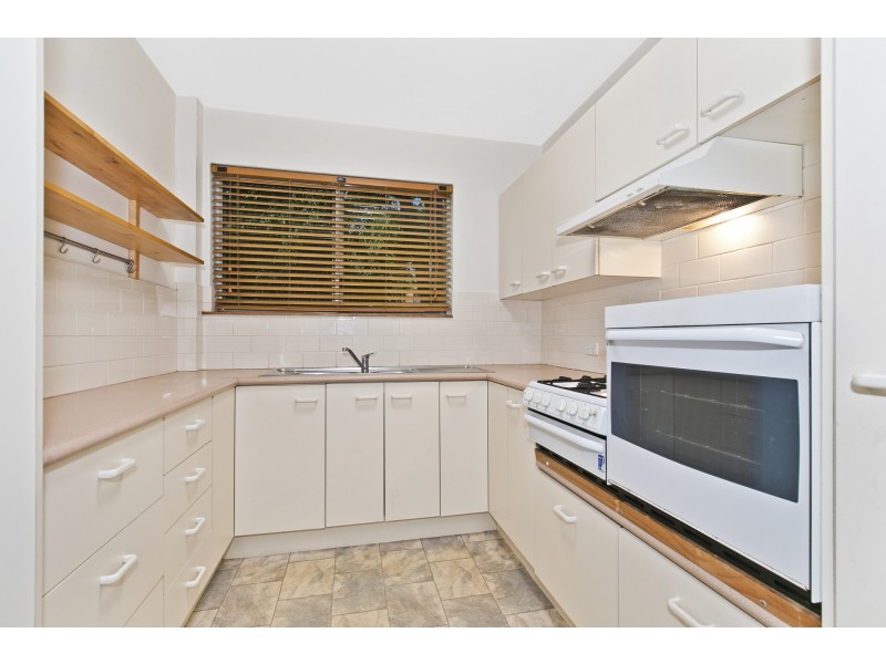 3/8 Lisson Grove, Wooloowin QLD 4030