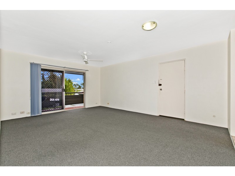 3/8 Lisson Grove, Wooloowin QLD 4030
