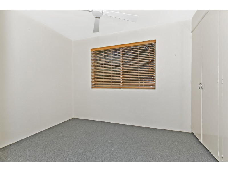 3/8 Lisson Grove, Wooloowin QLD 4030