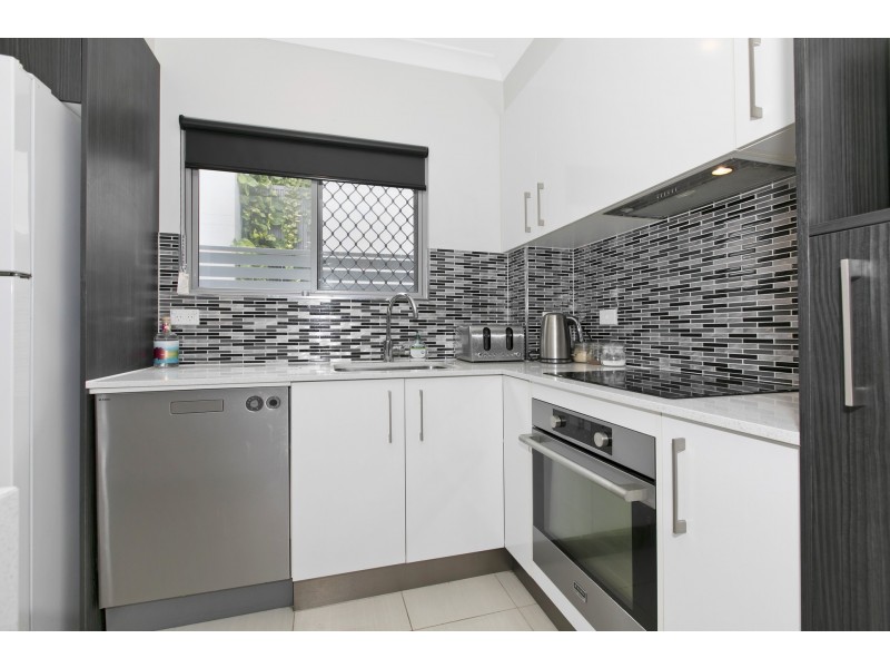 2/11 Union Street, Nundah QLD 4012