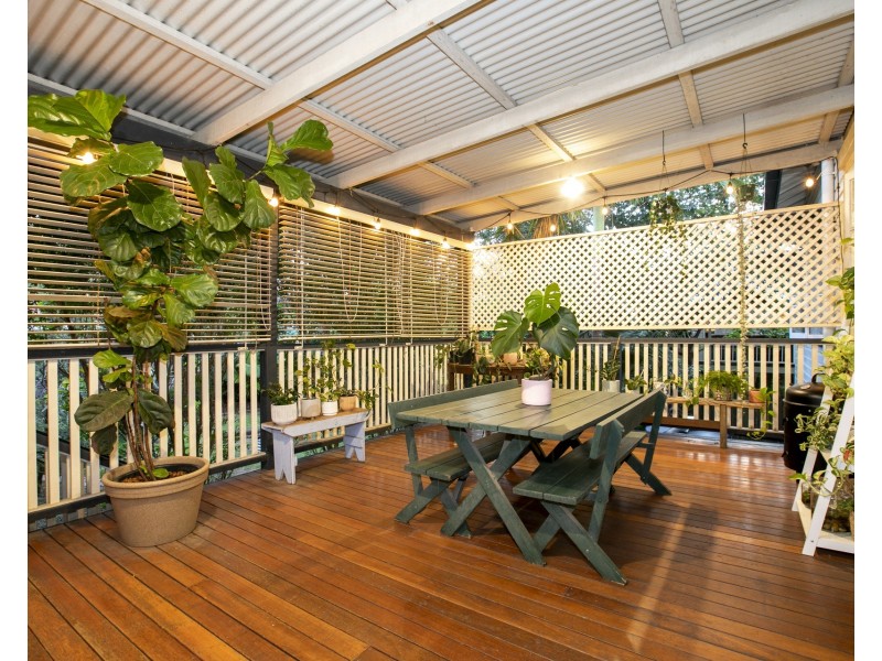 25 Railway Parade, Clayfield QLD 4011