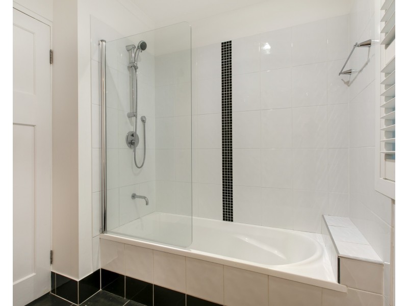 7 Bellevue Terrace, Clayfield QLD 4011