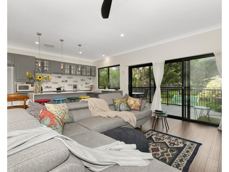 24 Alma Road, Clayfield QLD 4011