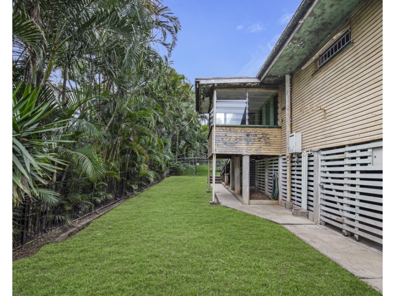 7 Kemble Street, Clayfield QLD 4011