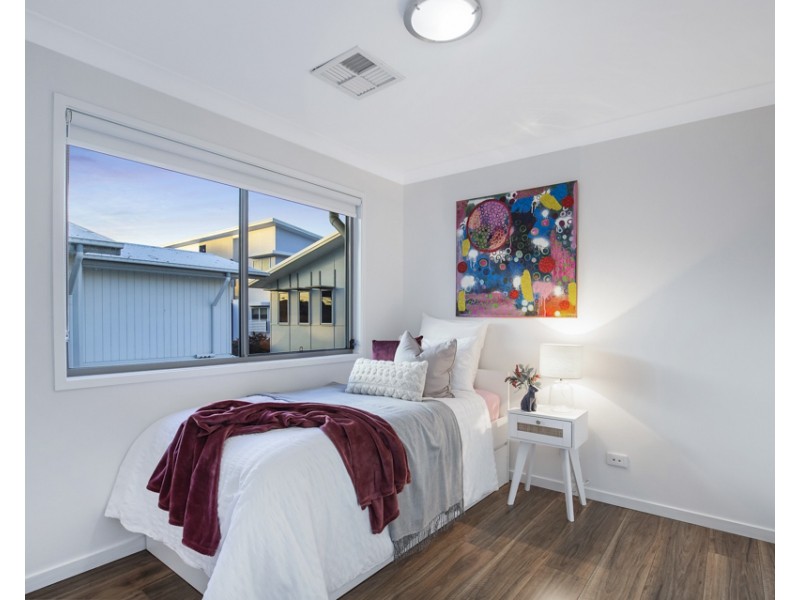 2/12 Olivia Street, Northgate QLD 4013