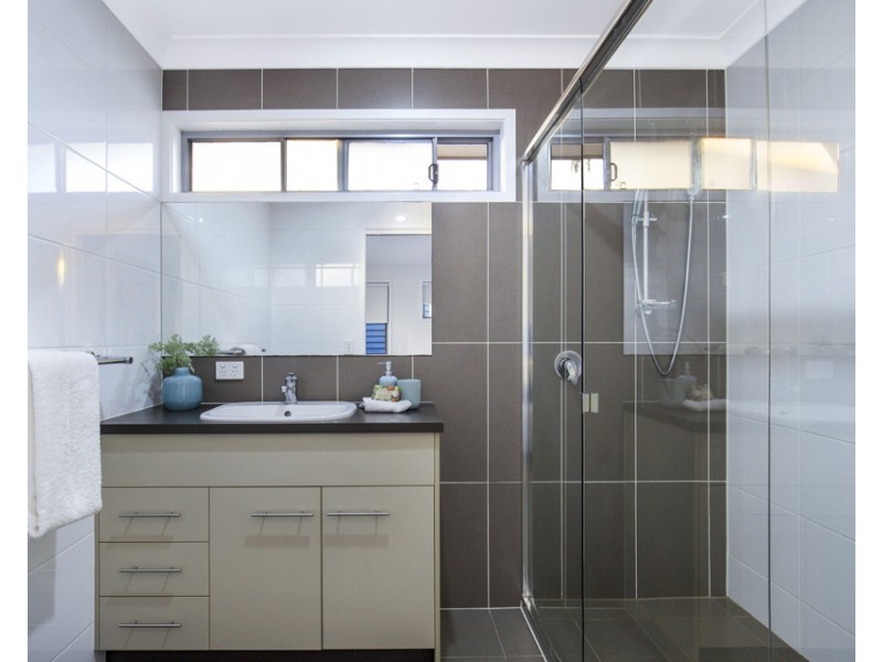 2/12 Olivia Street, Northgate QLD 4013