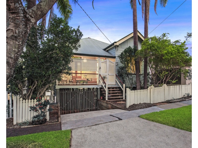 5 Dublin Street, Clayfield QLD 4011