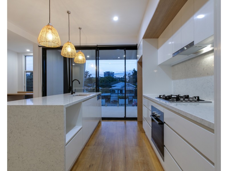 2/25 Royal Street, Paddington QLD 4064