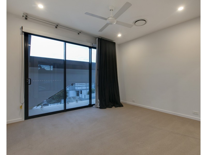 2/25 Royal Street, Paddington QLD 4064