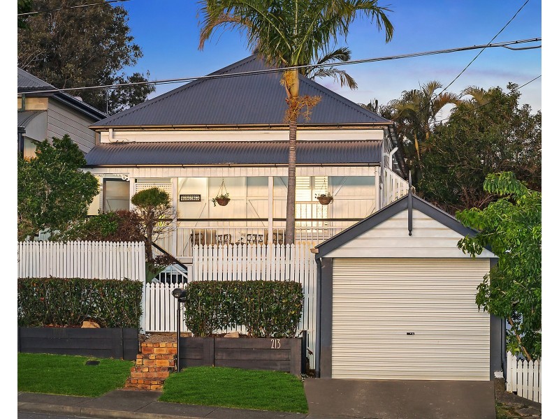 213 Hudson Road, Wooloowin QLD 4030