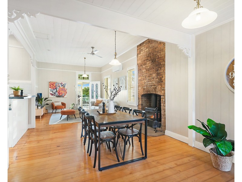 213 Hudson Road, Wooloowin QLD 4030