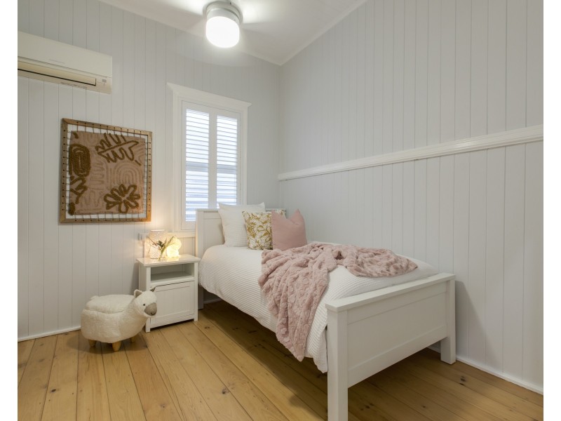 23 Thorrold Street, Wooloowin QLD 4030