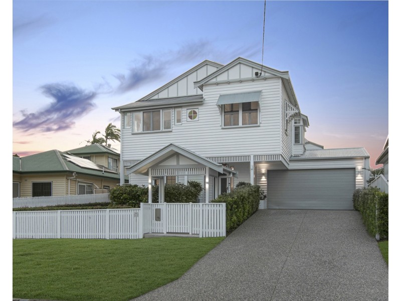 10 Cambridge Street, Nundah QLD 4012