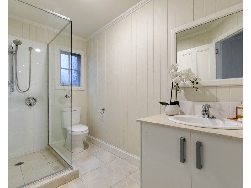 98 Bellevue Terrace, Clayfield QLD 4011