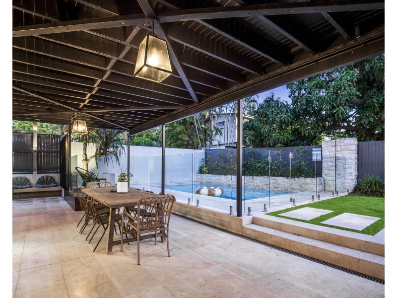 31 Price Street, Wooloowin QLD 4030