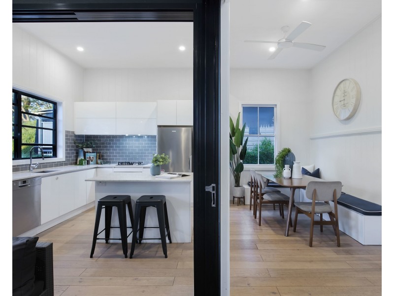 10 Wride Street, Wooloowin QLD 4030