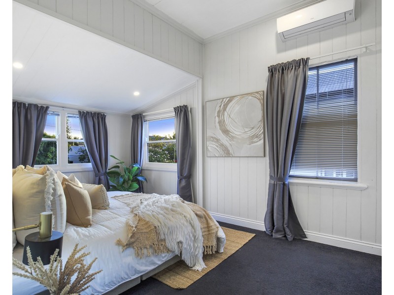10 Wride Street, Wooloowin QLD 4030