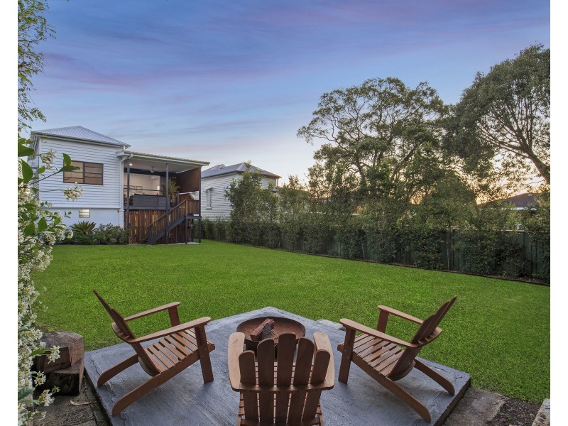 10 Wride Street, Wooloowin QLD 4030
