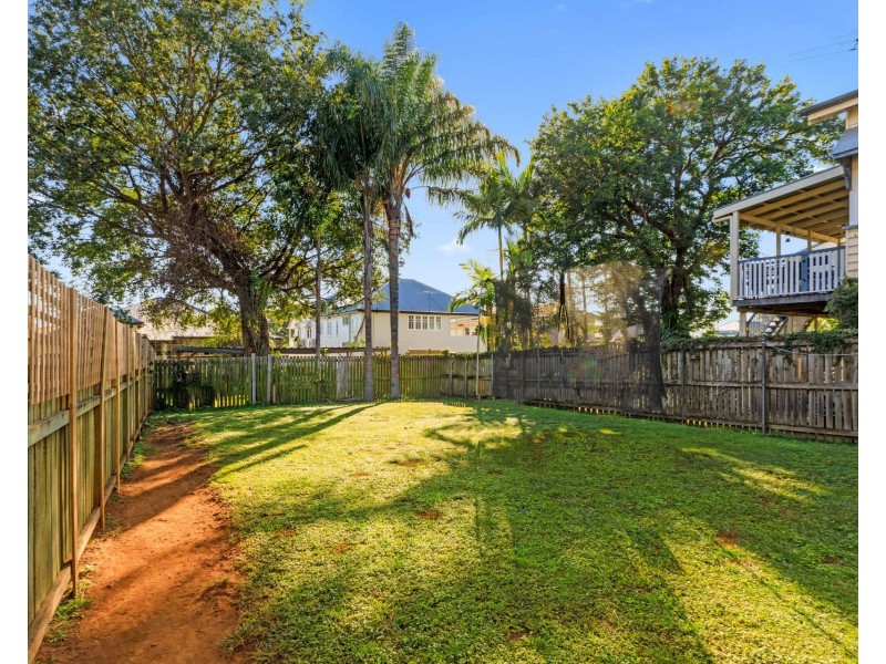 257 Junction Road, Clayfield QLD 4011