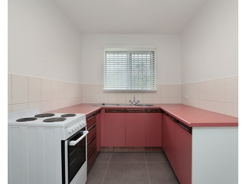 2/94 Racecourse Road, Ascot QLD 4007