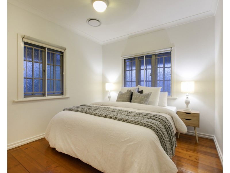 74 Oates Parade, Northgate QLD 4013