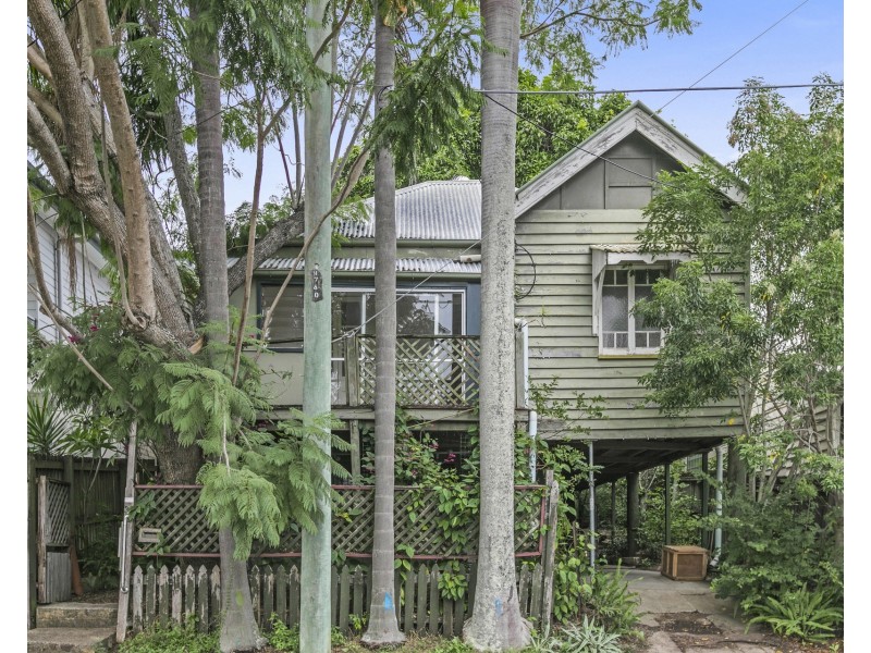 37 Hutton Street, Clayfield QLD 4011