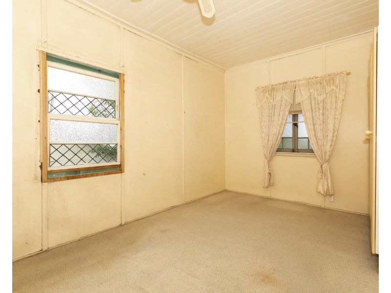 37 Hutton Street, Clayfield QLD 4011