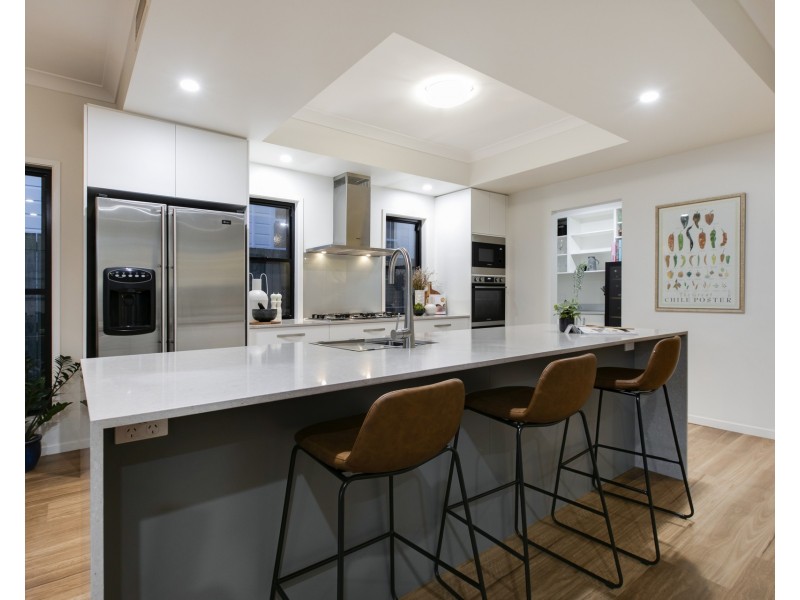 12 Price Street, Wooloowin QLD 4030