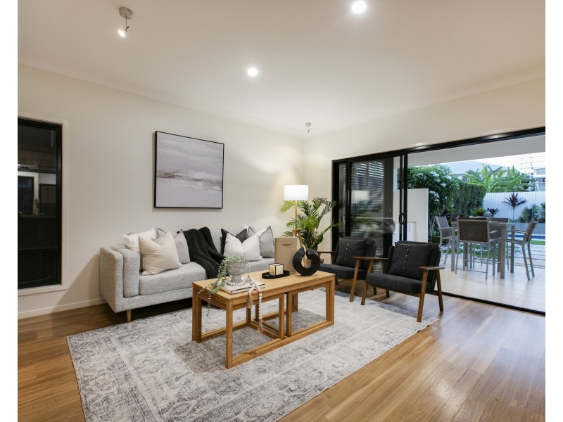 12 Price Street, Wooloowin QLD 4030