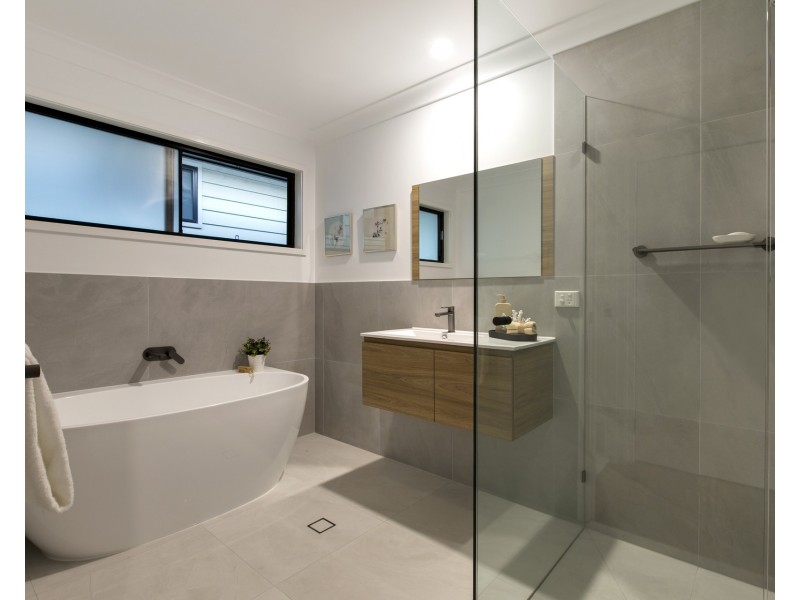 12 Price Street, Wooloowin QLD 4030